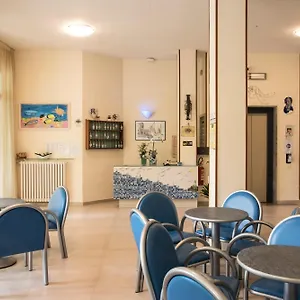 hotel-gladys.emilia-romagnahotels.net/